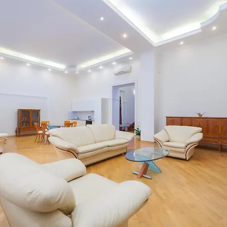 Vip Top Level Апартаменти Одеса